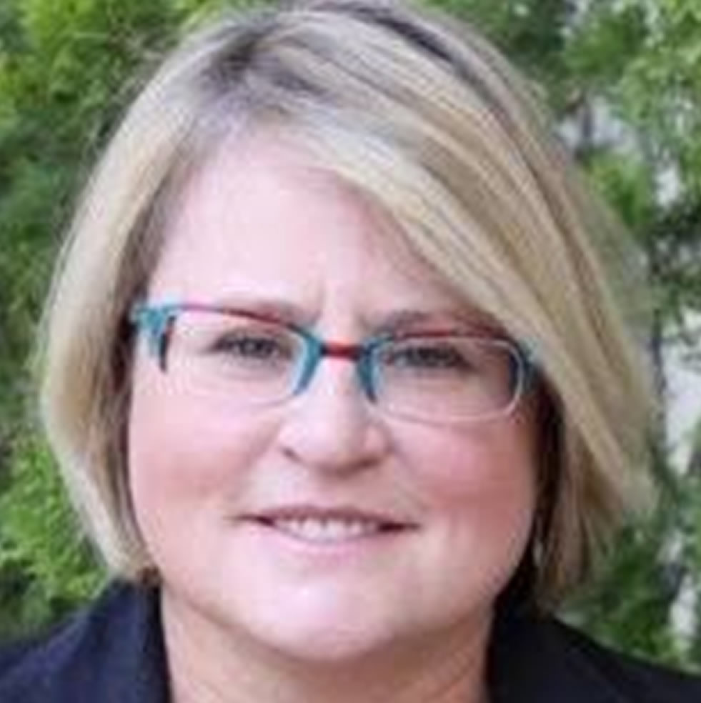 Picture of Elaine Harris